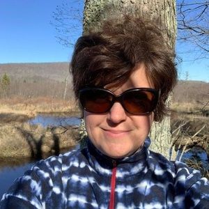 Meet your Posher, Julie